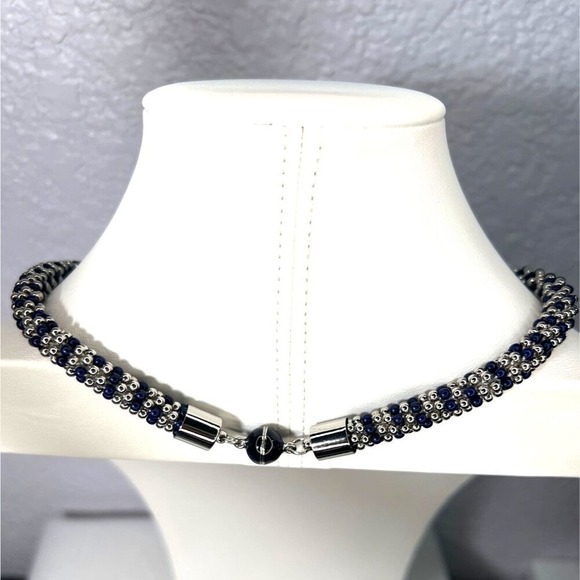 Talbots Seed Bead Necklace Navy Silver Tone Twist Rope Choker 18" Magnet Clasp - Picture 3 of 8